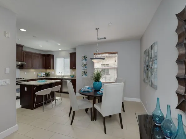 241 Okeefe Way, Mountain View, CA 94041
