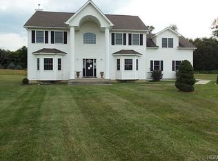 76 Dejong Ct, Montgomery, NY 12549