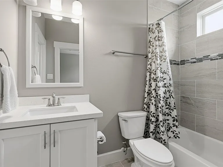 2604 Bevis St #D — Photo 31