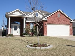 10121 Ironhorse Trl, Waco, TX 76708