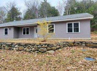15 Adams Rd, Enfield, NH 03748