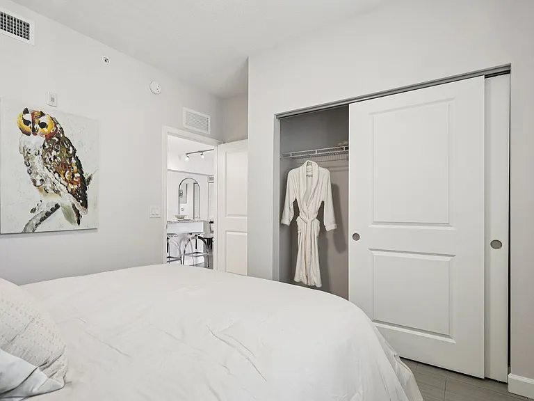 Mila Apartments — Photo 15