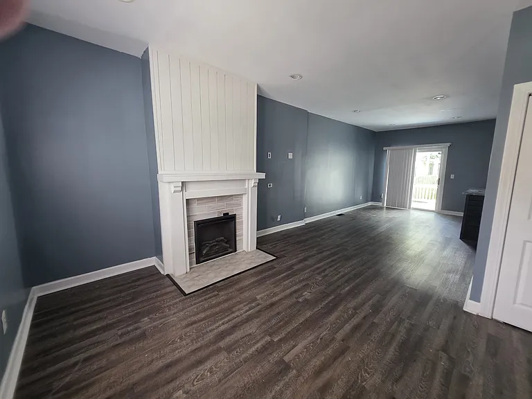 297 Johnson St — Photo 10