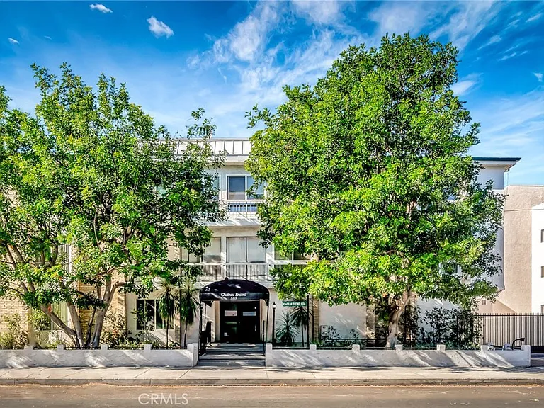 5315 Zelzah Ave #6 — Photo 32