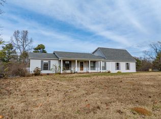 3290 Stegall Rd, Lexington, TN 38351