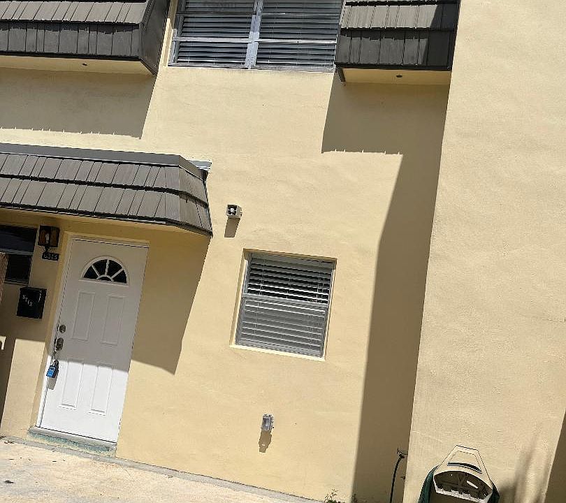 1st image of 8313 SW 137th Ave #8313