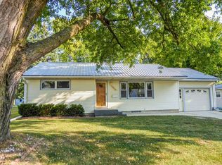 1916 3rd Ave NW, Waverly, IA 50677