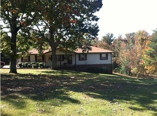 120 Davis Rd, Tuscumbia, AL 35674