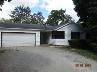 17 Independence Ave, Joliet, IL 60433