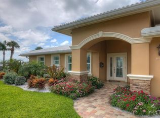 606 Harbor Is, Clearwater, FL 33767