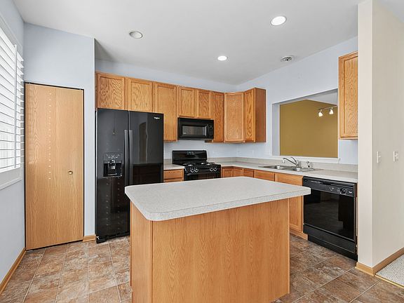 5th image of 31754 N Pineview Blvd