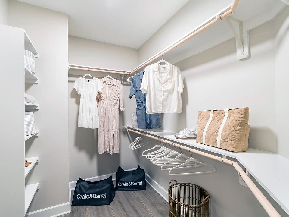 Discover the perfect blend of style and functionality at Modera Waugh! Our spacious apartment homes feature large closets and built-in storage, making organization a breeze.