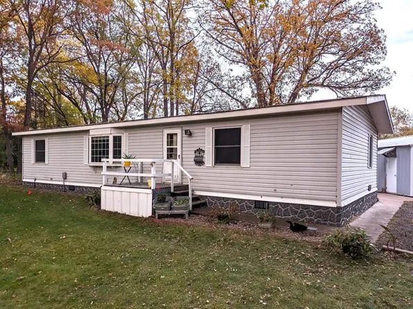 12350 W Lake Rd, Rice, MN 56367