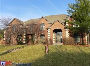 2316 Winding Ridge Rd, Lincoln, NE 68512