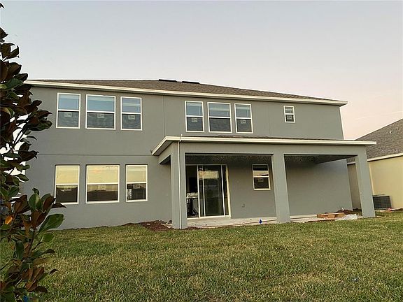 4th image of 3024 Villa Way Cir