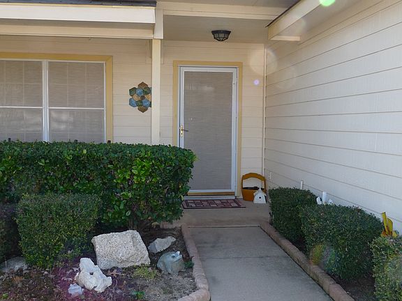 4th image of 1588 Wildflower Dr