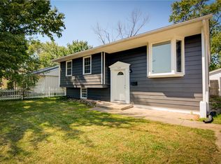 1933 S Richmond Rd, Decatur, IL 62521