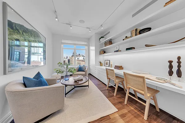 Sold by Sotheby's International Realty | media 17