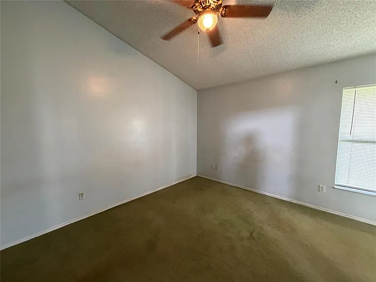 31 Lakepointe Cir — Photo 17