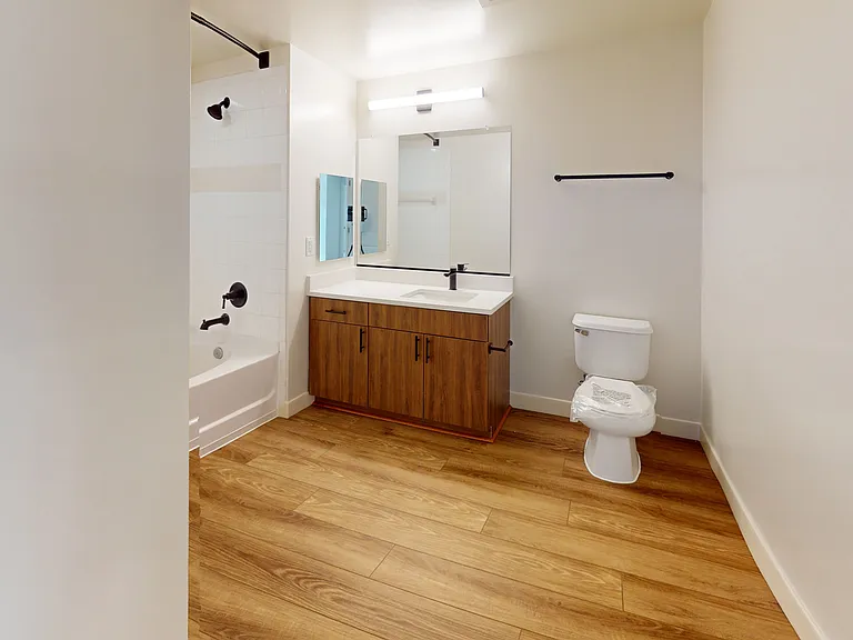 1301 Thomas Circle — Photo 68