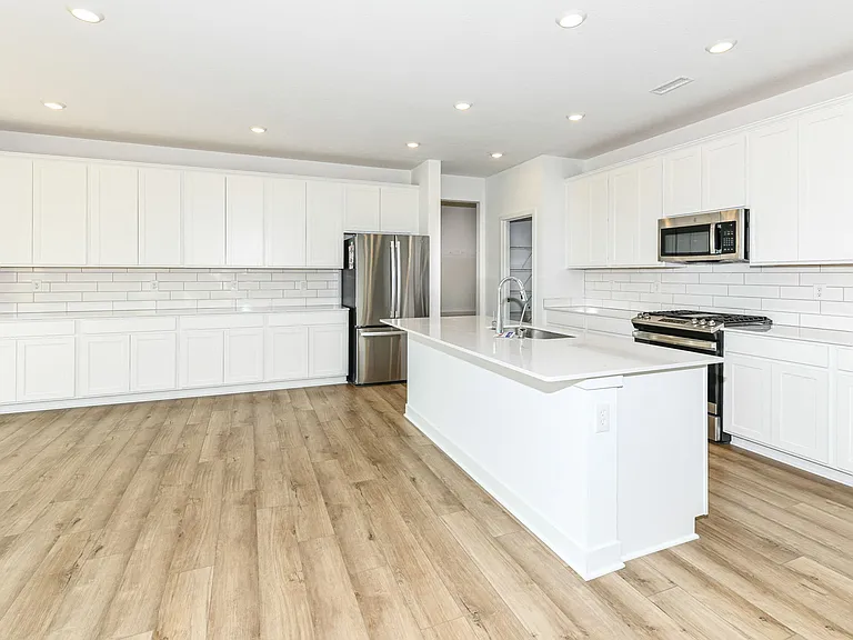 5155 Summerton St — Photo 15
