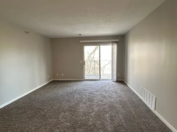 Quail Run Apts. (730 N. 18th Ave.), 730 N 18th Ave #2C, Blair, NE 68008