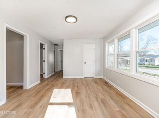 2609 Waverly St, Knoxville, TN 37921