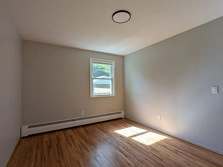 371 Indian Church Rd #2 — Photo 11