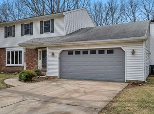 932 Shabbona St, Morris, IL 60450