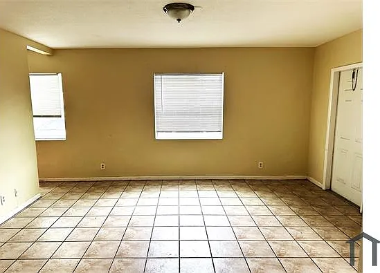 148 NW 40th Ct #1 — Photo 12