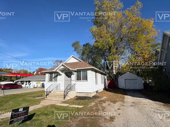 3106 Hall Ave, Marinette, WI 54143