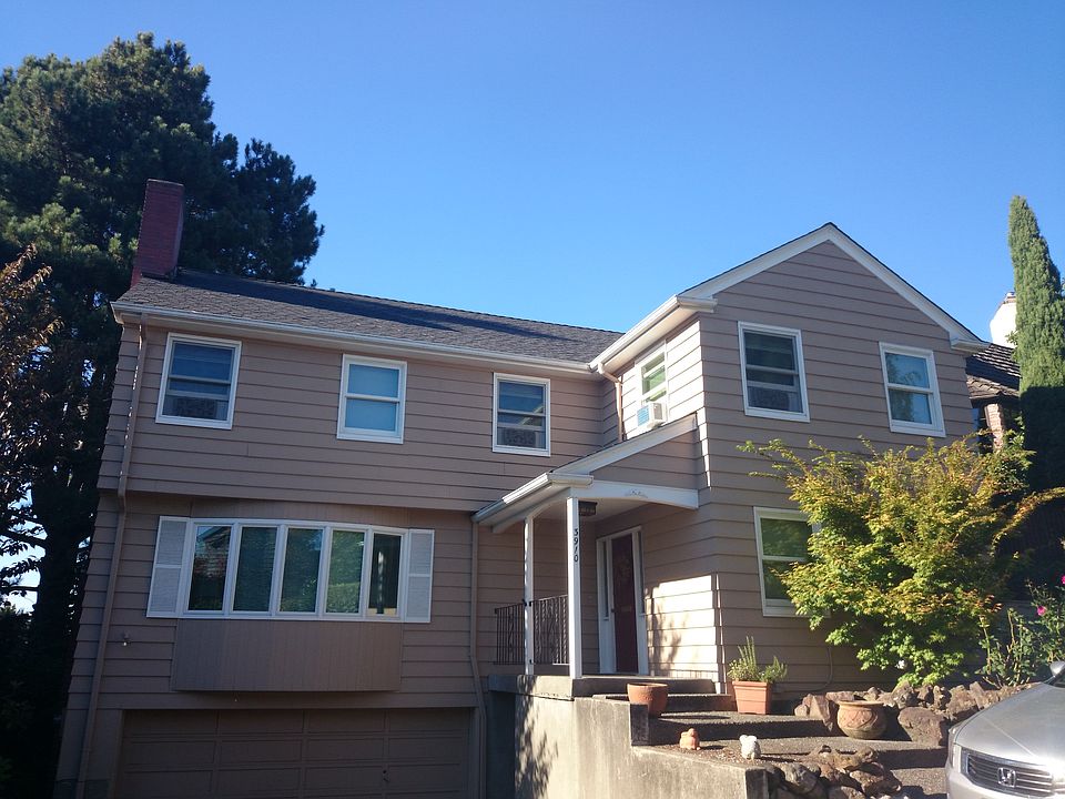 2nd image of 3910 NE Belvoir Pl