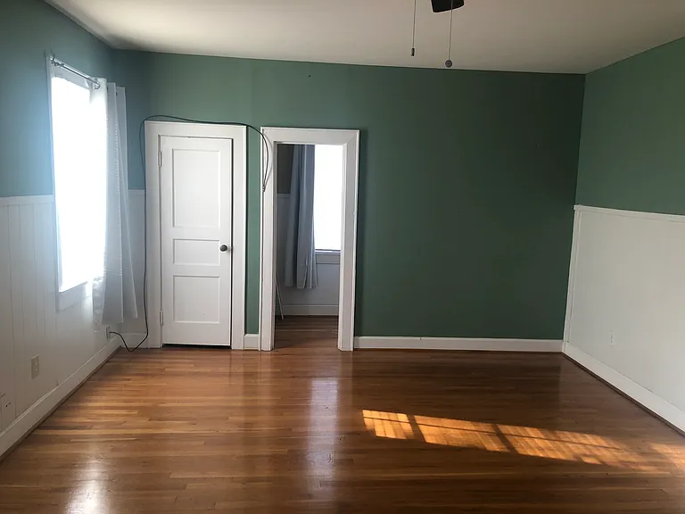 609 Rome Park — Photo 28