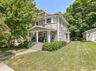 22 Center St, Saranac, MI 48881