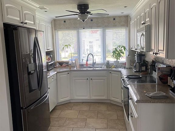 4th image of 1119 N Thornton Ave