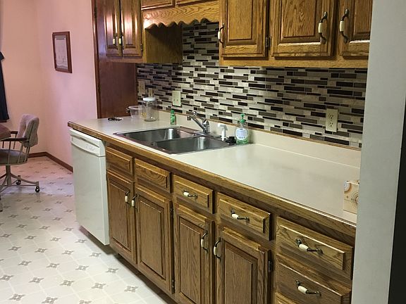 New tile backsplash