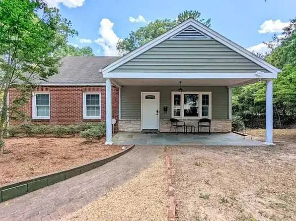 2200 Anderson Dr, Raleigh, NC 27608