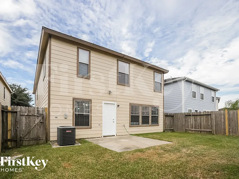 11210 Flying Geese Ln — Photo 14