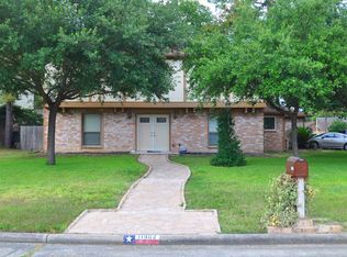 11902 Pondwood Dr, Cypress, TX 77429