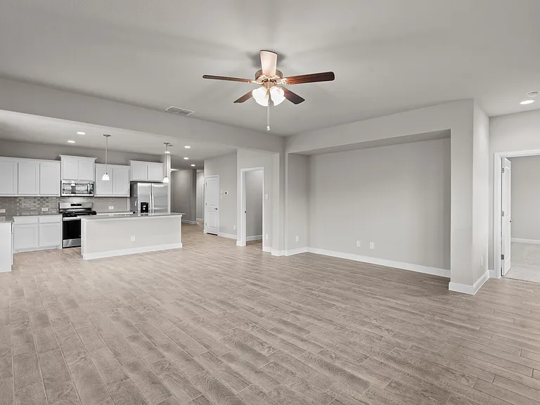 15508 Putney Way — Photo 6