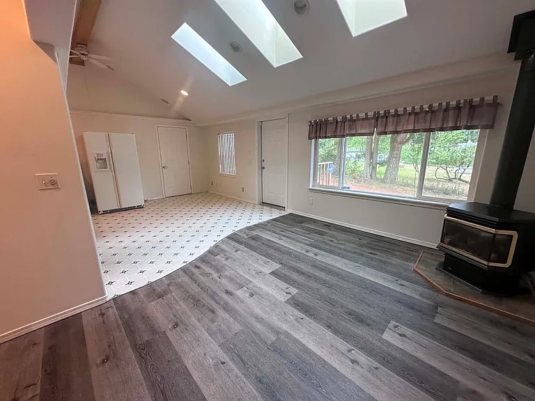 4048 SE Horstman Rd #2 — Photo 3