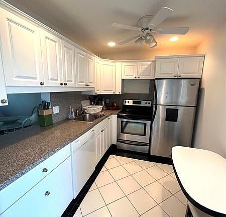 3rd image of 2515 NE 1st Ct APT 411