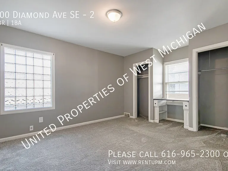 100 Diamond Ave SE #2 — Photo 3