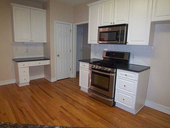 5th image of 1366 Cameron Glen Dr