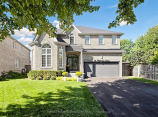 16 Whitestone Dr, Georgina, ON L4P 0A3