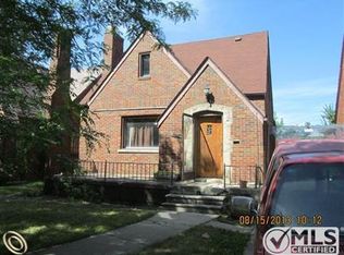 8597 Pinehurst St, Detroit, MI 48204