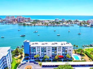 644 Island Way APT 207, Clearwater, FL 33767