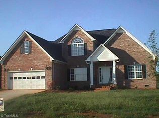 446 Scottsdale, Advance, NC 27006