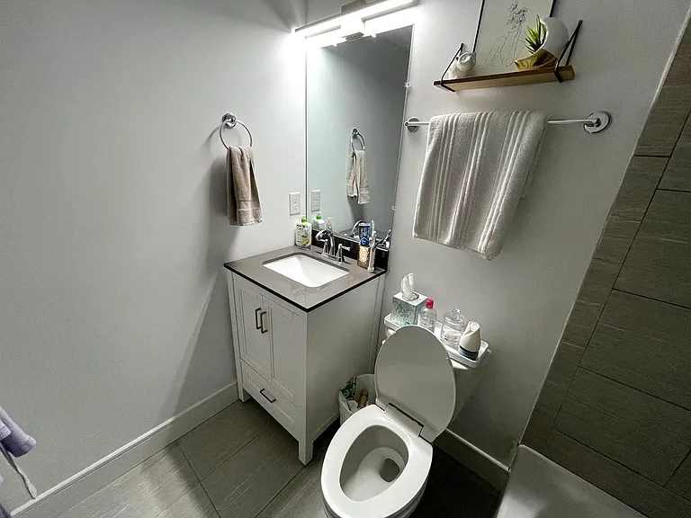 153 Dupont St #2 — Photo 9