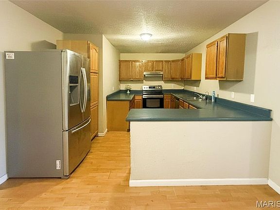3rd image of 17504 Rigdon St